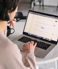Rýchla a automatická aktualizácia systému na QASIDA